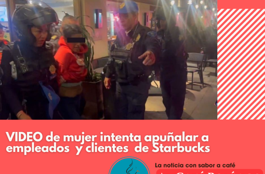 Mujer  en Starbucks de la Condesa