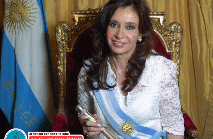 Condenan a expresidentaCristina Kirchner; seis años de prisión e inhabilitación política