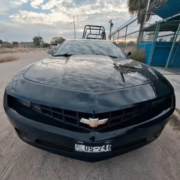 Camaro de lujo con placas sobrepuestas era conducido&hellip;