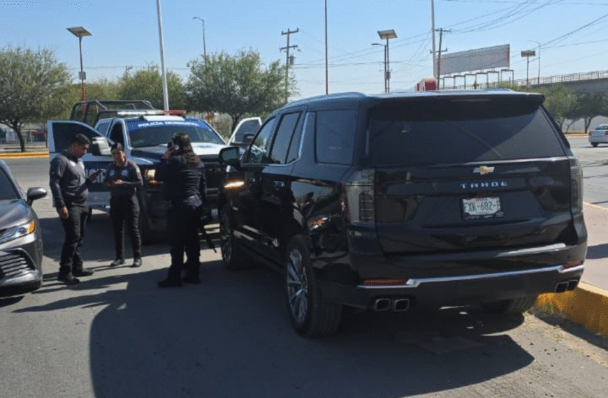 Robo en Alsuper Pus Torreón termina en Lerdo: aseguran camioneta Tahoe robada