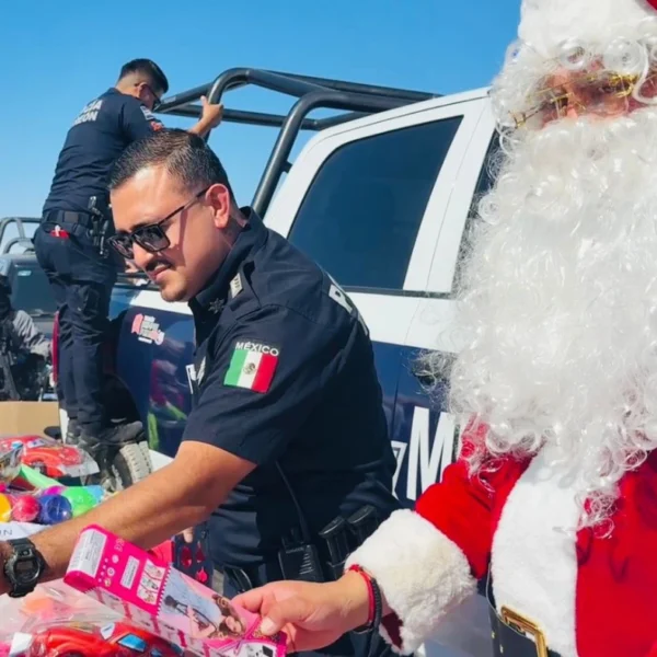 En plena Navidad, Policía de Torreón convive con…