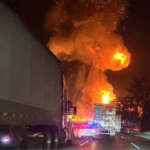 Videos captan explosión de pipa de gas LP en la México–Querétaro; autopista cerrada