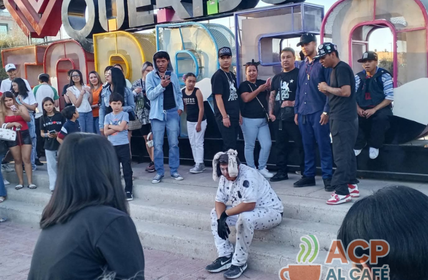 Therian salen del internet a la Plaza Mayor Torreón