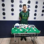 Quería “estrenar” rumbo al Mundial: lo detienen por intentar robar artículos de la Selección en Torreón