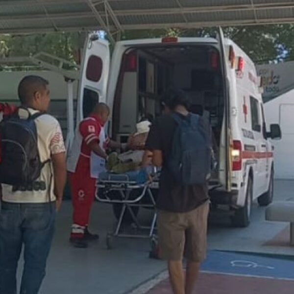 Apuñalan a hombre en el Parque Victoria de…