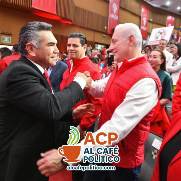 Alito voltea a Torreón: Román Cepeda “ejemplo nacional”&hellip;