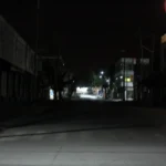 Centro de Torreón pasa la noche sin luz; vecinos y comerciantes reportan pérdidas