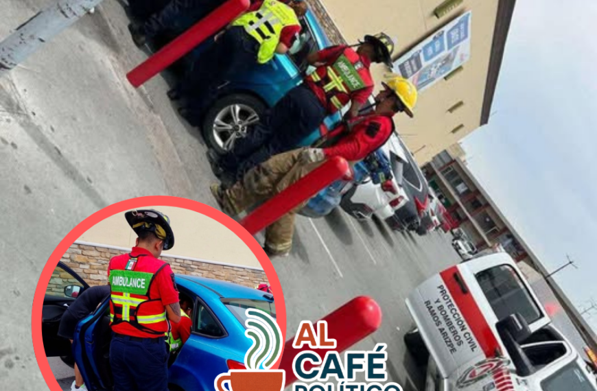 Rescatan a dos niños encerrados en un auto en Ramos Arizpe; madre estaba de compras en AlSuper